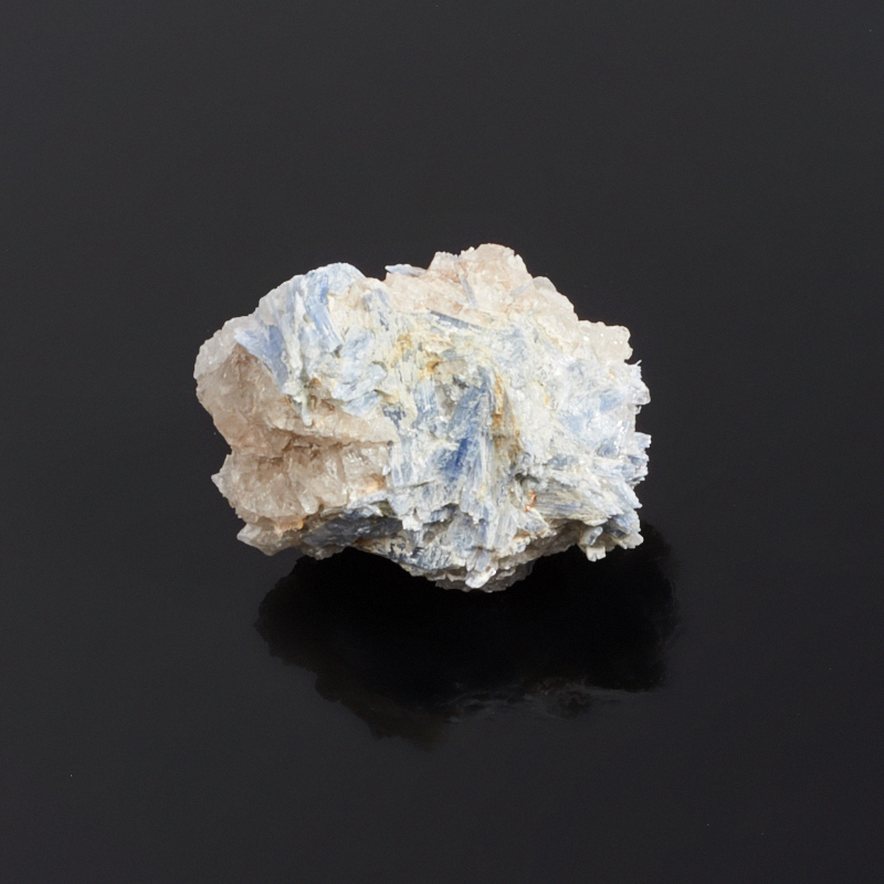 Образец кианит синий Бразилия 4-5 см (в породе) (1 шт)