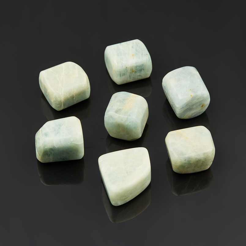 Галтовка аквамарин Бразилия (2,5-3&nbsp;см) (1&nbsp;шт)