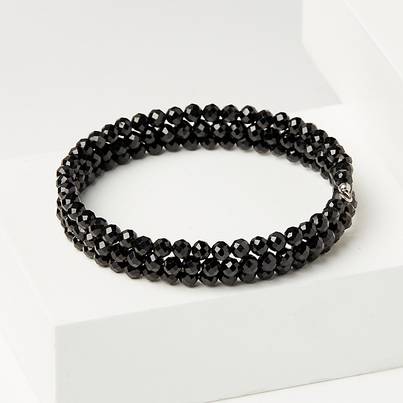 Браслет шпинель черная Шри Ланка (биж. сплав, сталь хир.) пружина огранка 4 мм 17 см (регулируемый)