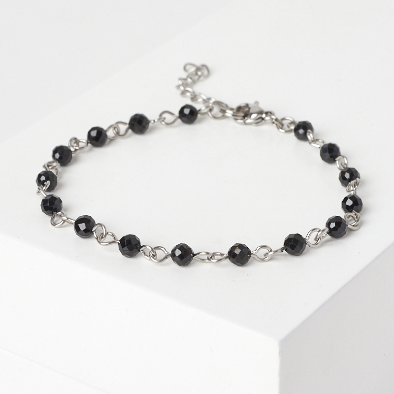 Браслет шпинель черная Шри Ланка (сталь хир.) огранка 4&nbsp;мм 18&nbsp;см (+3&nbsp;см)