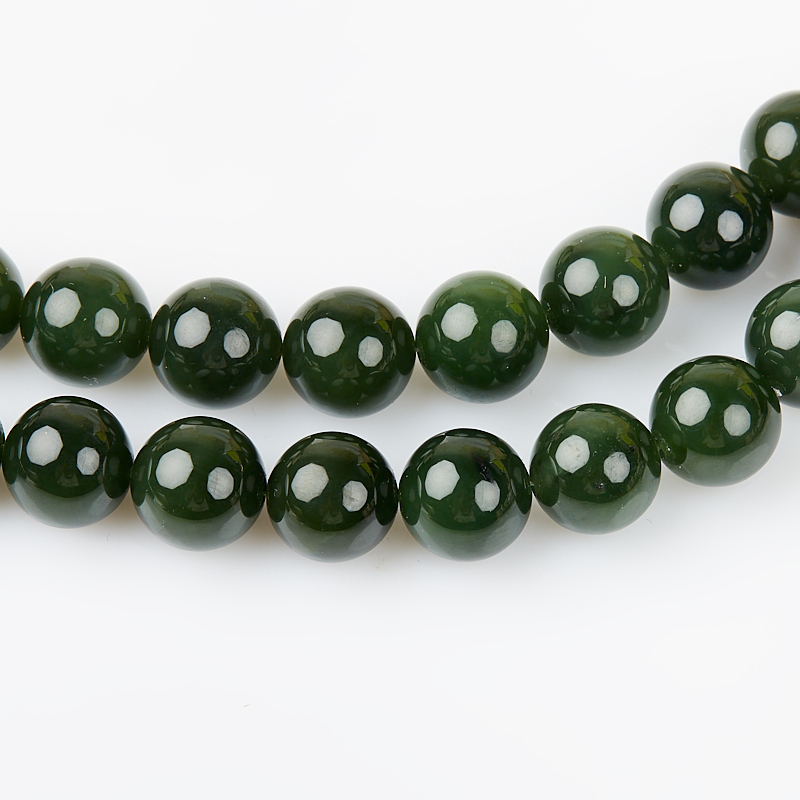 Бусы нефрит зеленый Россия (биж. сплав) 12&nbsp;мм 52&nbsp;см