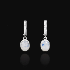 Серьги из серебра с лунным камнем