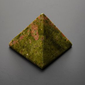 Пирамида из Унакита 5*5